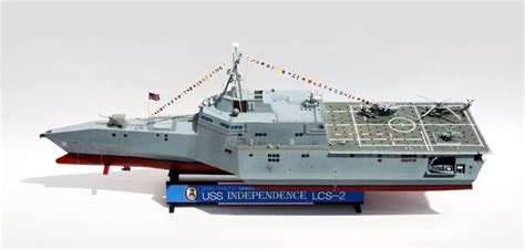 1 350 Uss Independence Lcs 2 Littoral Combat Ship Model Kit 14407 Academy Ebay