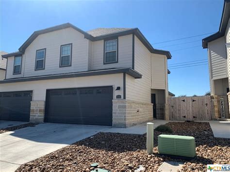 2010 Rueben Rd New Braunfels Tx 78130 Townhome Rentals In New