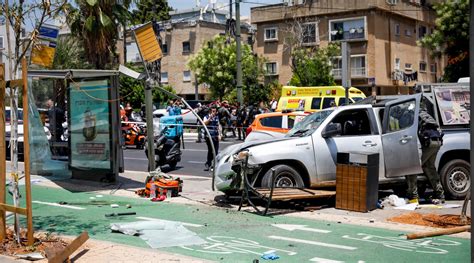 21 Wounded In Terror Attack On Tel Aviv Bus The Times Of Israel