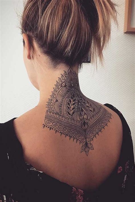 23 Edgy Back Of Neck Tattoos For Women Stayglam