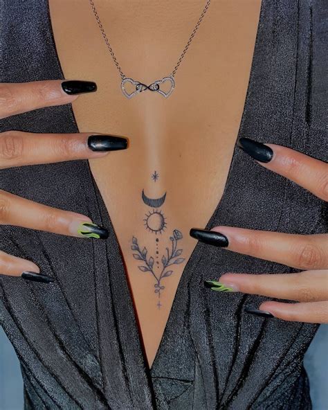 27 Elegant Chest Tattoos For Women To Elevate Their Beauty Chest