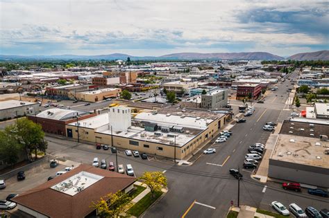 31 N 4Th Ave Yakima Wa 98902 Franz Bakery Loopnet