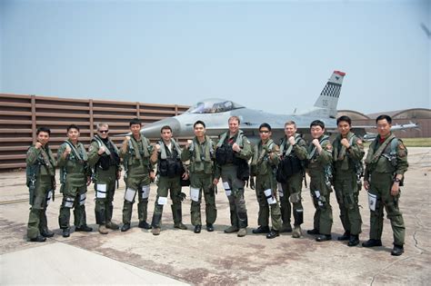 36 Fs Rokaf Pilots Partner For Buddy Wing 16 5 Osan Air Base