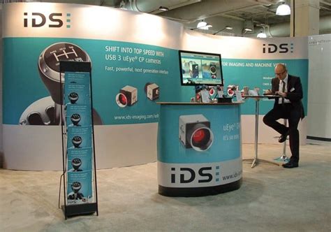 6 Tips To Maximize Your Trade Show Displays For Success