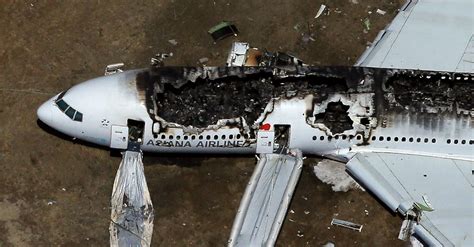 9 Surprising Facts About Plane Crashes Vox