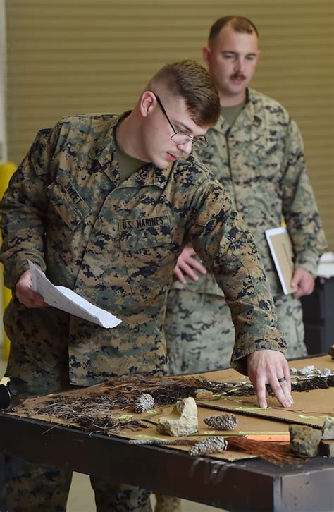 Active Duty Marines Incorporate Combat Experience To Usmc Reserve