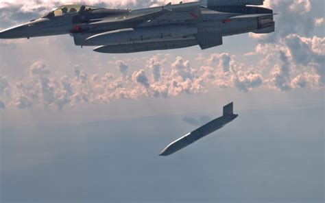 Air Force Looking For New Stand Off Attack Weapon Air Space Forces