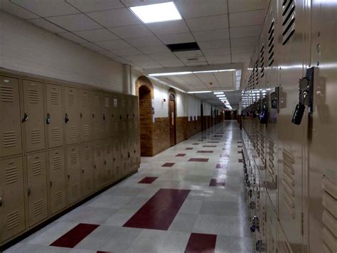 Anonymous Threat Sends Eden Prairie High School Into Lockdown