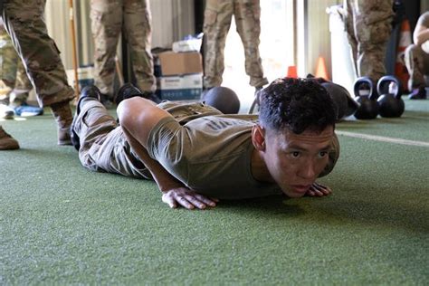 Army Push Ups And Sit Ups Requirements Operation Military Kids Lupon