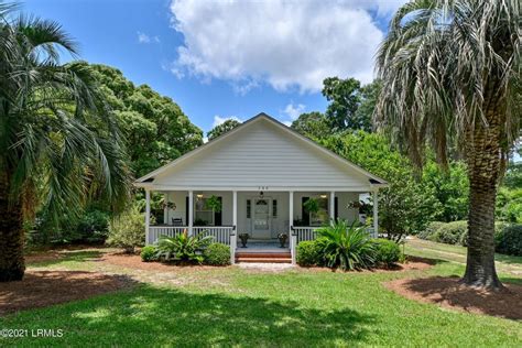 Beaufort Sc Real Estate Beaufort Homes For Sale Realtor Com