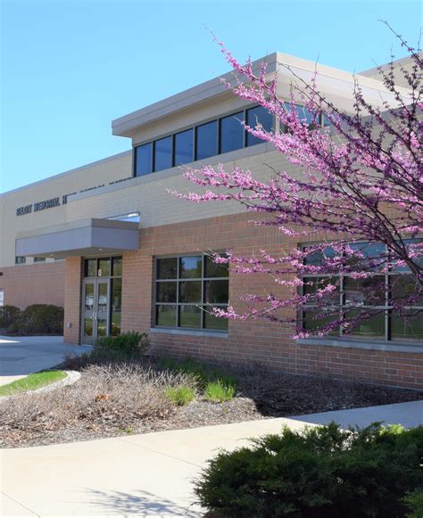 Beloit Memorial High School And Pool Aluspec Inc