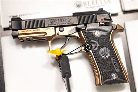 Beretta S New Old Cheetah 80X The Full Featured Carry 380 Video