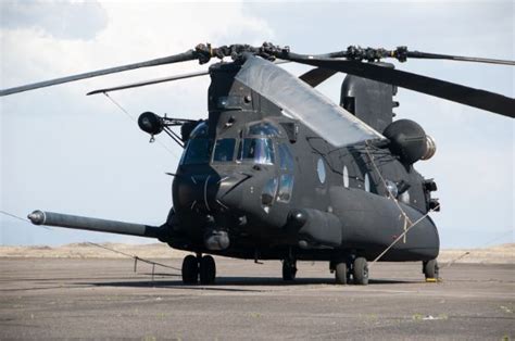 Boeing Mh 47G Chinook Specs Speed Cockpit And Price Helicopter Specs