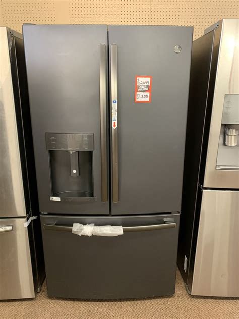 Brand New Scratch And Dent Ge 27 8 Cu Ft French Door Refrigerator With