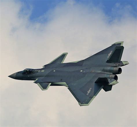 China S Super Stealth J 20 Fighter Jet Makes Debut At Zhuhai Airshow