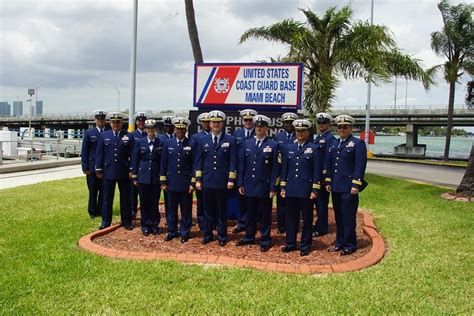 Coasties At Coast Guard Base Miami Beach The Us Coast Guard Gover