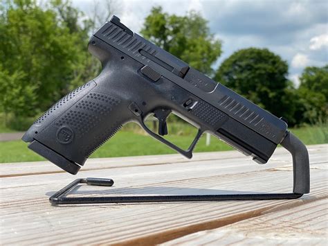 Cz P 10 C 9Mm Semi Auto Pistol 4 02 Barrel 15 Rounds Reversible