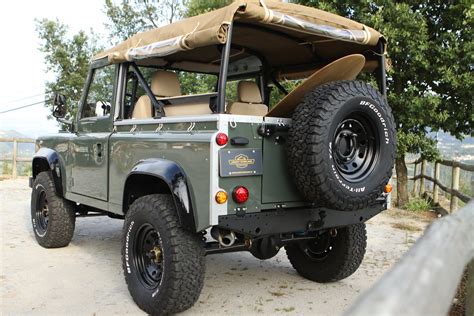 Defender 90 Soft Top Legacy Overland