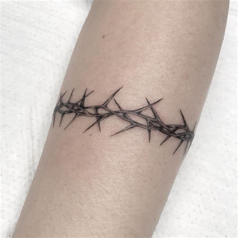 Design Your Thorns Tattoo: The Ultimate Guide