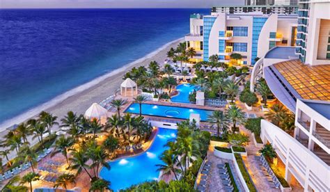 Diplomat Beach Resort Is The Ultimate Florida Fall Winter Destination