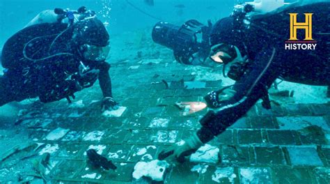 Divers Uncover Wreckage From Destroyed Challenger Space Shuttle Nasa