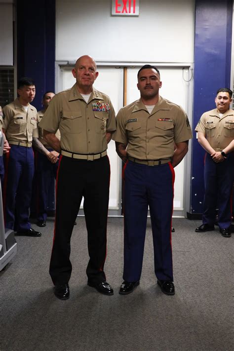 Dvids Images General Berger Visits The Marines Of Recruiting