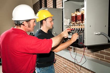 Electrician Trade Schools A Head Start To Apprenticeship