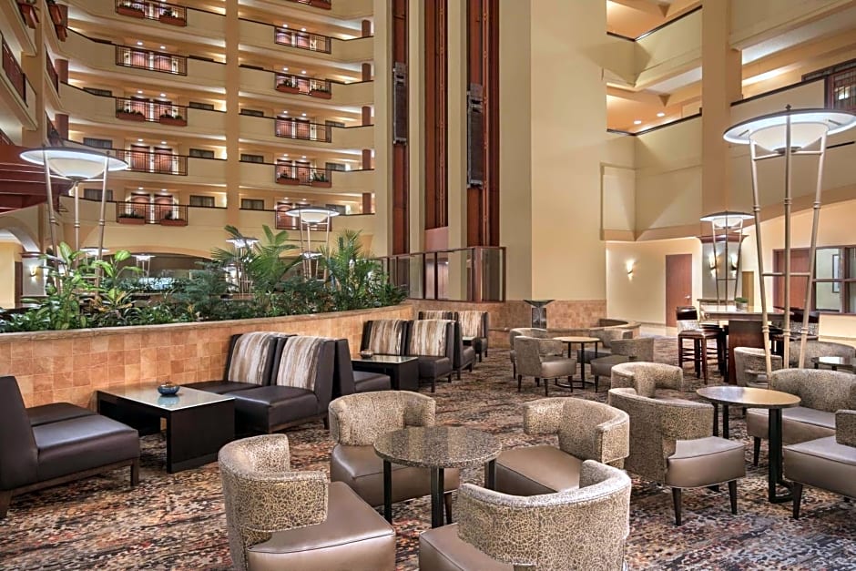 Embassy Suites By Hilton San Marcos Hotel Spa Conference Center