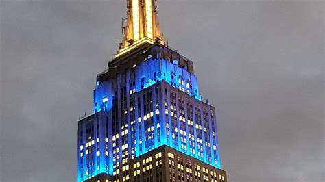 Empire State Building Lights Up Blue And Gold For Notre Dame And The