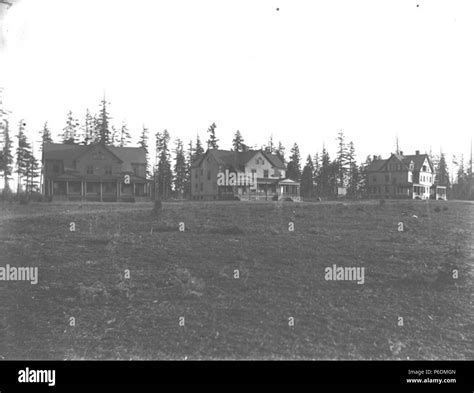 English Officers Quarters At Fort Lawton Washington 1900 English