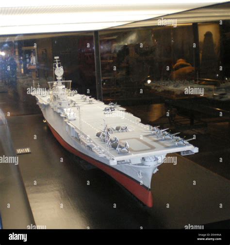 Essex Class Aircraft Carrier Hi Res Stock Photography And Images Alamy