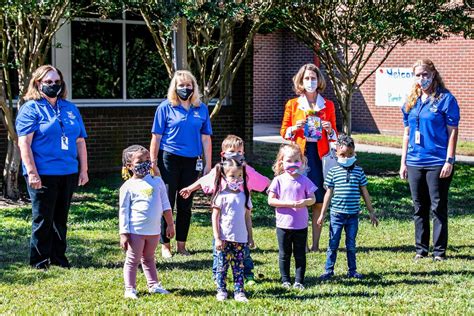 First Lady Pam Northam Visits Hardy Elementary School Isle Of Wight