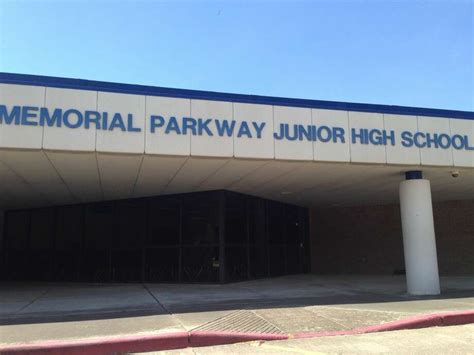 Fourth Oldest Kisd Junior High Undergoing Major Renovations Houston