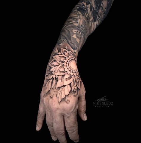 Full Hand Tattoo