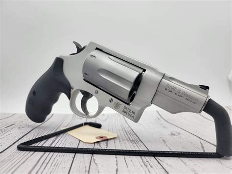 Governor By Smith And Wesson