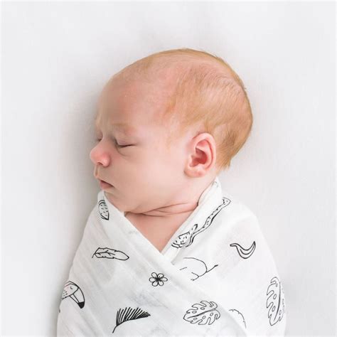 Guide To Swaddles For Newborns Ultimate Sleep Tips Bullabaloo