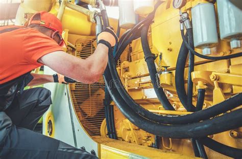 Heavy Equipment Mechanic Stock Images Download 6 442 Royalty Free Photos