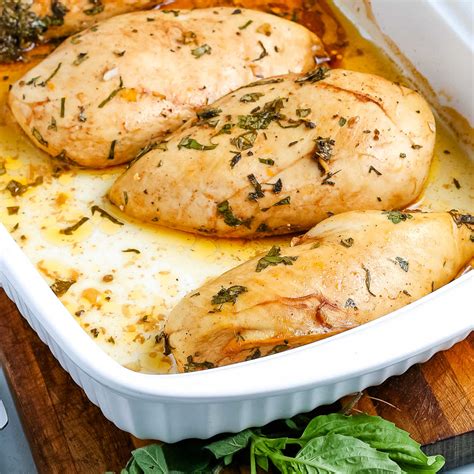 How To Bake Boneless Skinless Chicken Breasts In The Oven And Keep Them