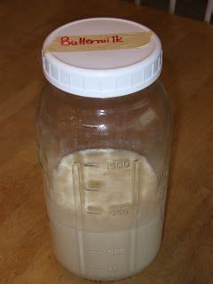 How To Make Whole Milk Raw Milk Buttermilk Kelly The Kitchen Kop