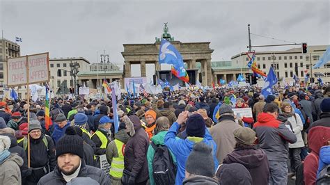 In Berlin Sports Parties And Griddle Cakes Yield To Concern About War