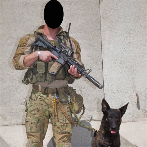 K 9 Handler From The 75Th Ranger Regiment Circa 2011 Os 1365 1365