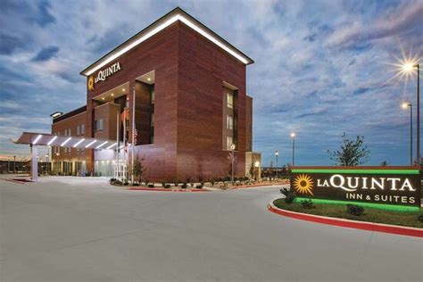 La Quinta Inn Suites By Wyndham San Marcos Outlet Mall San Marcos