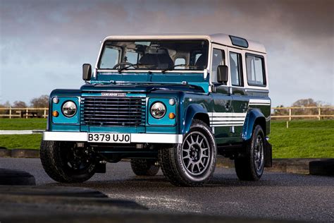 Land Rover Archives Tons Of Facts