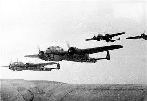 Link German Bombers Dornier Do 17Z Fly To Bomb London 1940 Luftwaffe