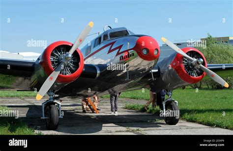 Lockheed Electra Hi Res Stock Photography And Images Alamy