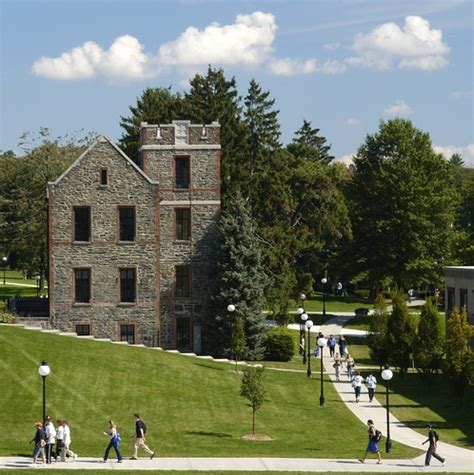 Marist College Poughkeepsie New York College Overview