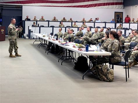 Medcoe Hosts Summit Forging Combat Medic Future Article The United