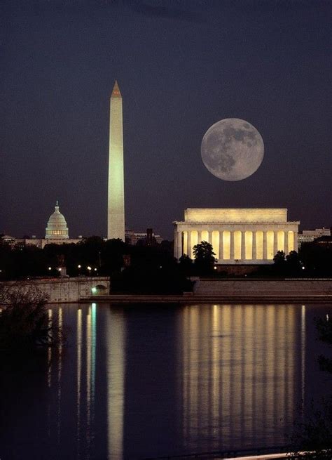 Moon Over Washington Dc Beautiful Places Washington Monument Places