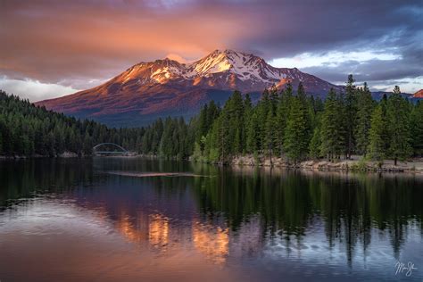 Mount Shasta Sunset Mount Shasta California Mickey Shannon Photography