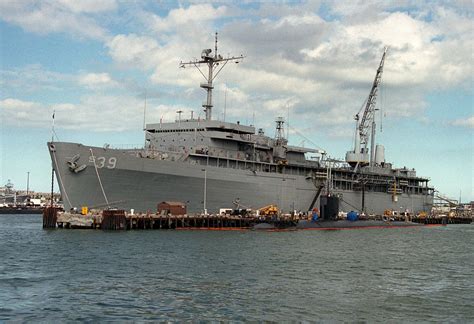 Navy Uss Emory S Land As 39 Navy Veteran Locator